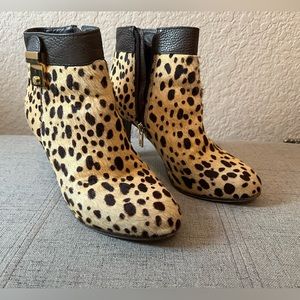 Tory Burch Priscilla Animal Print Bootie Size 7